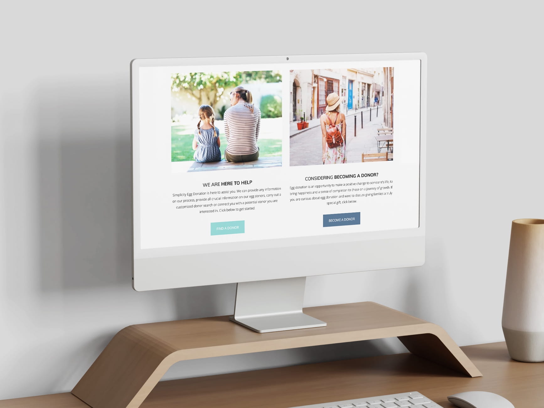 Monitor shows egg donation site with mother‑child photo, donor walk, help and donate sections, and CTA buttons.
